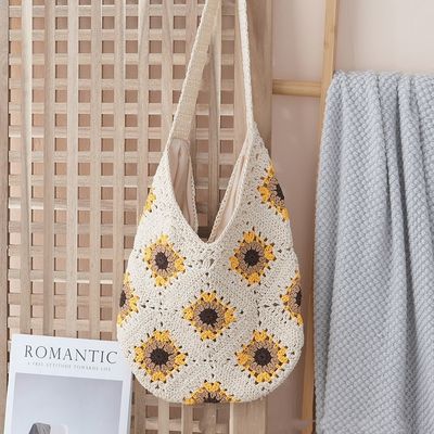 2025 New Style Floral Weave Bag Handwoven Daisy Straw Bag Women's Travel & Vacation Single Shoulder Tote Bags Wholesales