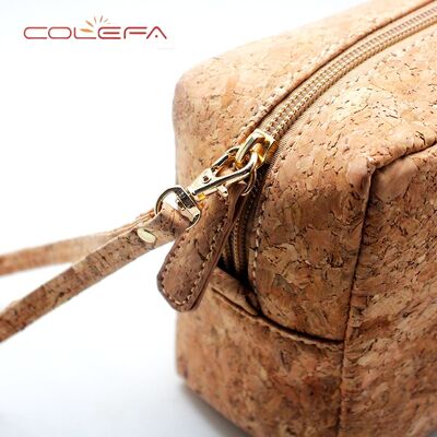 2026 New Bestseller Customized Cosmetic Bag Cork-Covered Multi-Functional Eco-Friendly Toiletry Bag Personal Gift Makeup Pouch